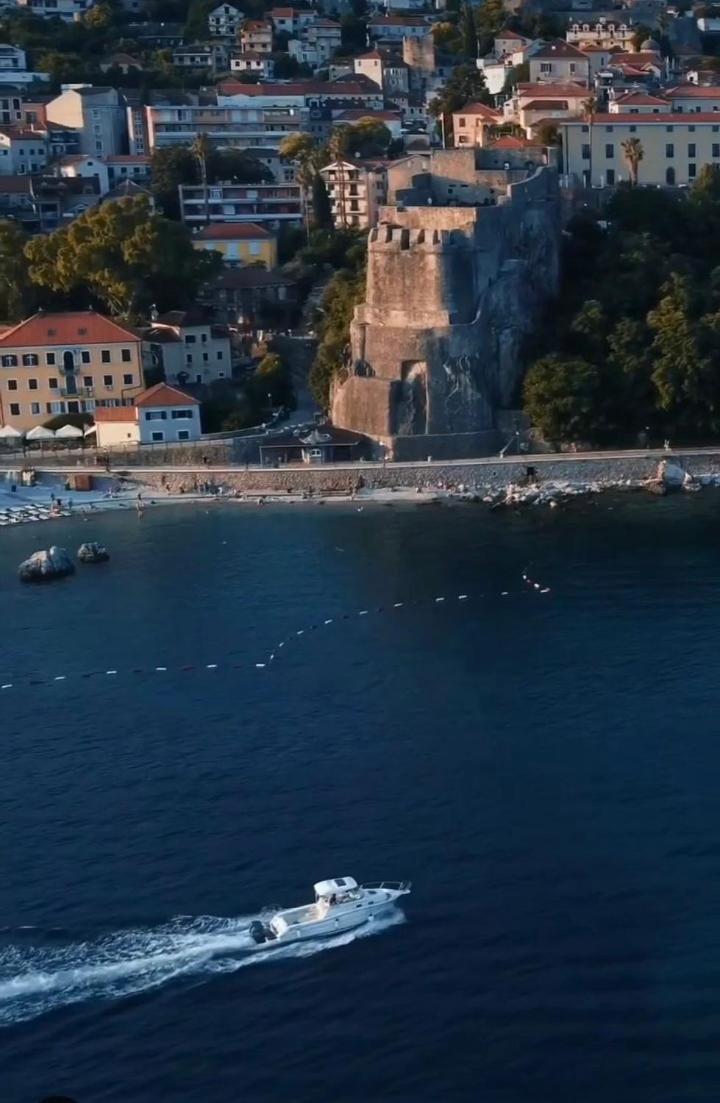 Apartment Tarita Herceg Novi Eksteriør billede